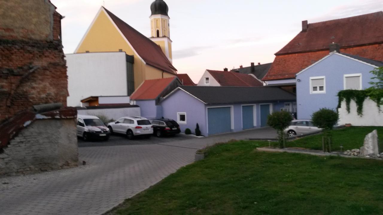 Pension "Zum Raubritter" Langquaid Екстериор снимка